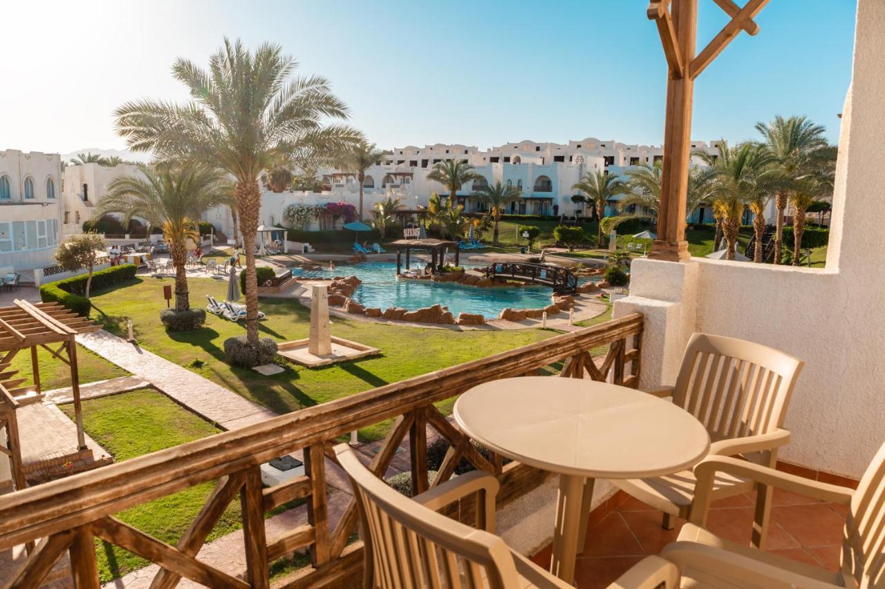 Sharm Dreams Vacation Club - Aqua Park酒店 外观 照片 View of the pool at the Hilton Sharm El Sheikh